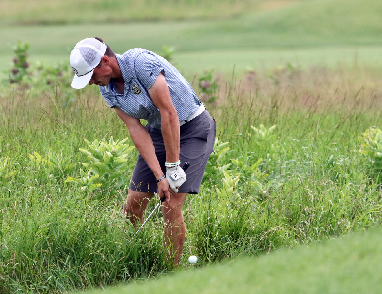2019 Wisconsin State Amateur | Champion Hunter Eichhorn punches out of Lawsonia fescue